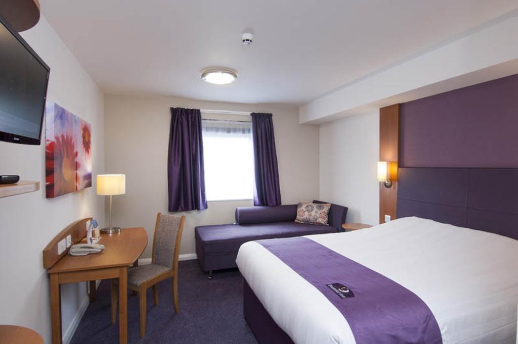 Premier Inn Dover East Room photo