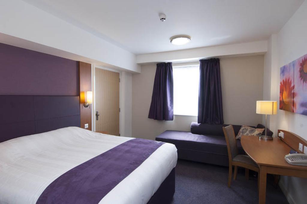 Premier Inn Dover East Room photo