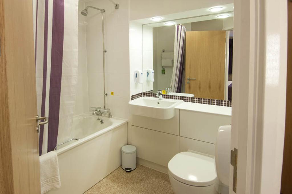 Premier Inn Dover East Room photo