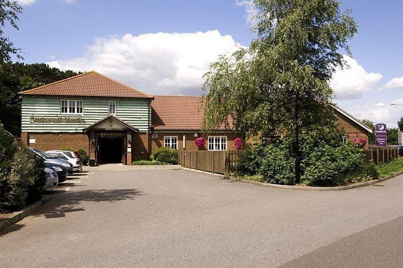 Premier Inn Dover East Exterior photo