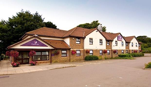Premier Inn Dover East Exterior photo